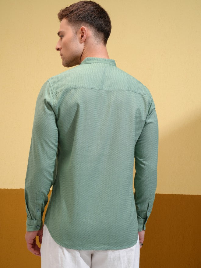 Locomotive Men Green Textured Regular Fit Casual Shirt - Green - Image 3