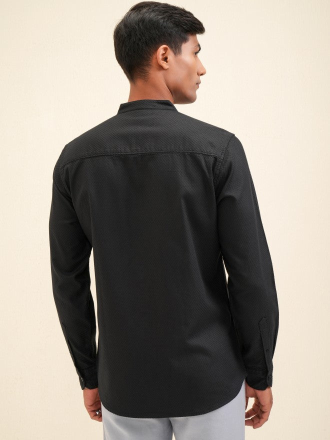 Locomotive Men Black Textured Regular Fit Casual Shirt - Black - Image 3