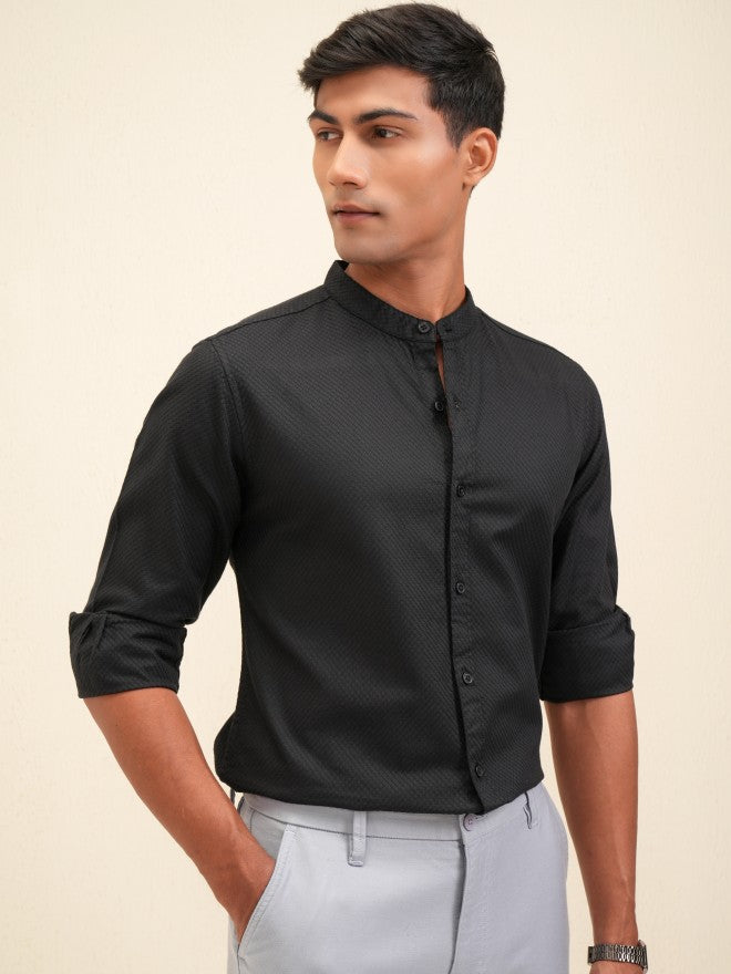 Locomotive Men Black Textured Regular Fit Casual Shirt - Black - Image 6