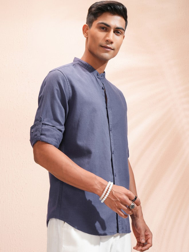 Locomotive Men Blue Solid Regular Fit Casual Shirt - Blue - Image 6