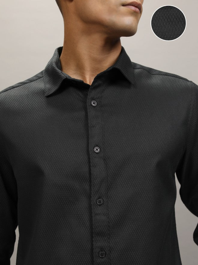 Locomotive Men Black Textured Slim Fit Casual Shirt - Black - Image 5