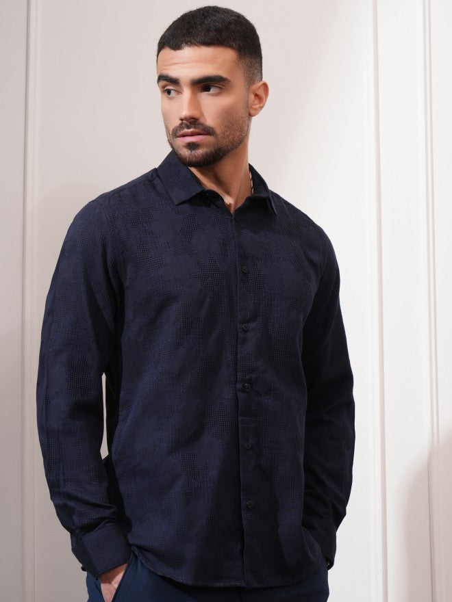 Locomotive Men Navy Blue Textured Slim Fit Casual Shirt - Navy Blue - Image 6