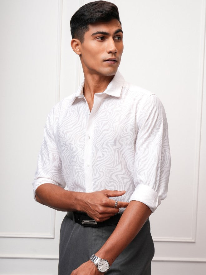 Locomotive Men White Printed Regular Fit Casual Shirt - White - Image 4