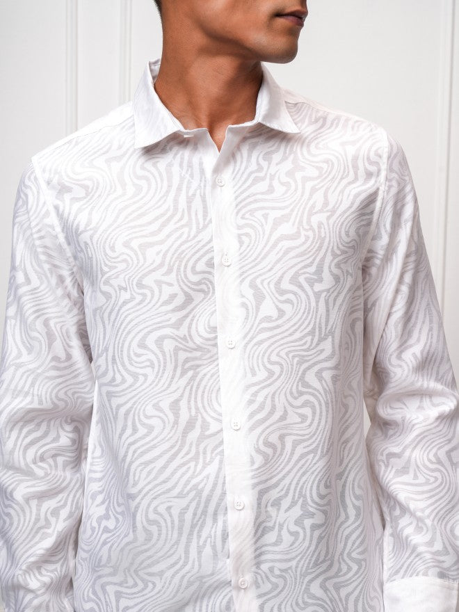 Locomotive Men White Printed Regular Fit Casual Shirt - White - Image 5