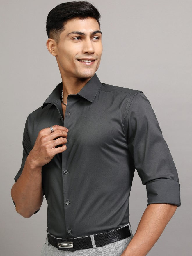 Locomotive Men Charcoal Solid Slim Fit Casual Shirt - Charcoal - Image 4