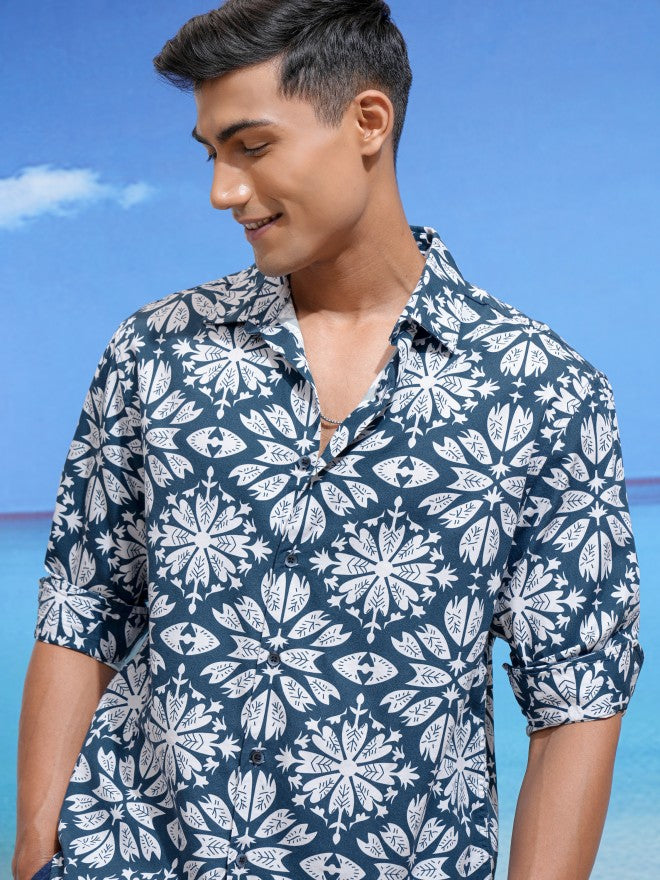 Locomotive Men Teal Printed Relaxed Fit Casual Shirt - Teal - Image 1