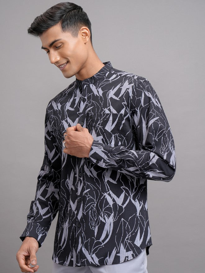 Locomotive Men Navy Blue Printed Regular Fit Casual Shirt - Navy Blue - Image 4