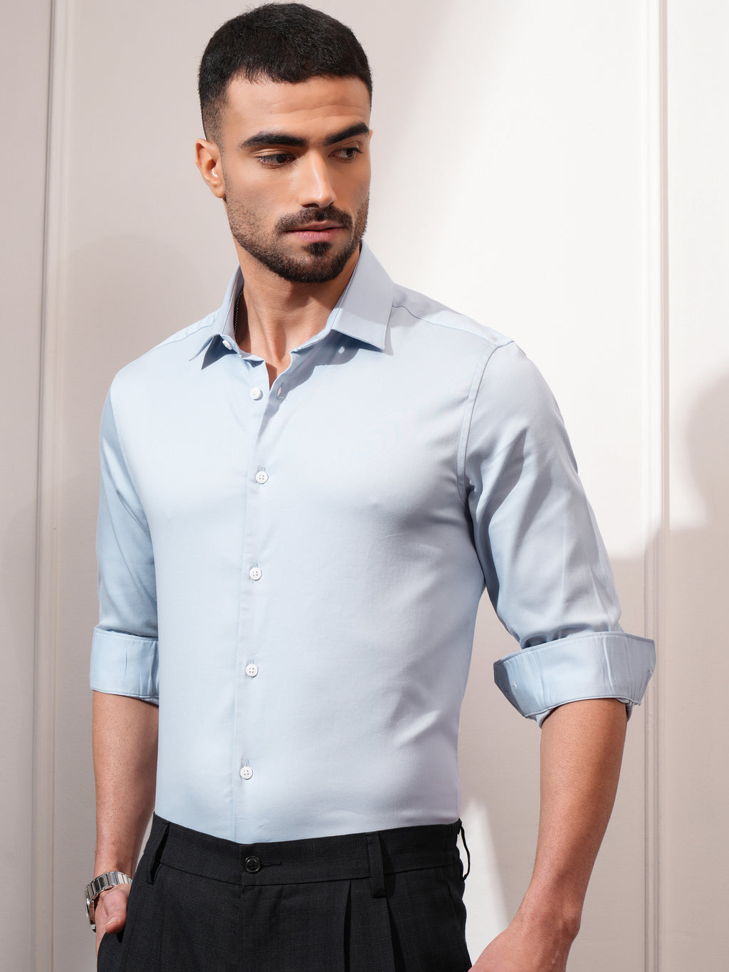 Locomotive Men Blue Solid Slim Fit Casual Shirt - Blue - Image 4