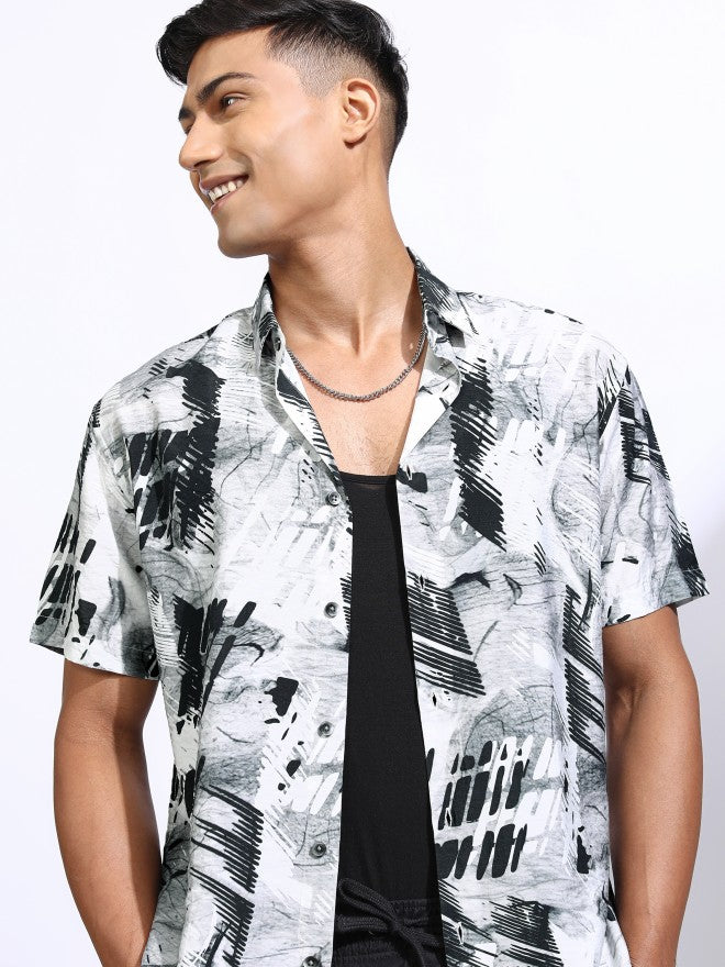 Locomotive Men Grey Printed Relaxed Fit Casual Shirt - Grey - Image 1