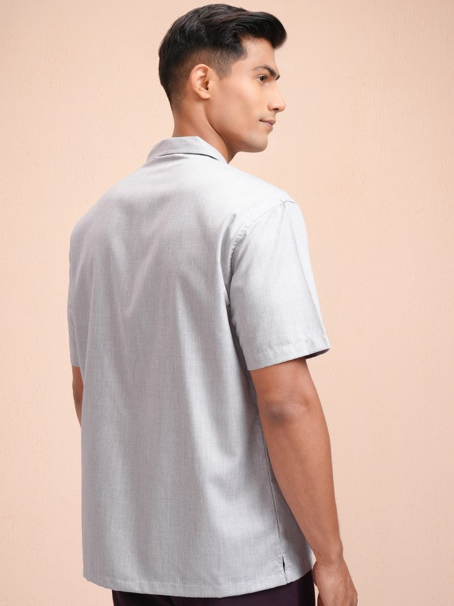 Locomotive Men Grey Solid Relaxed Fit Casual Shirt - Grey - Image 3