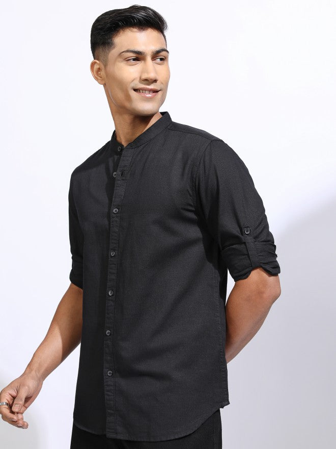 Locomotive Men Black Solid Regular Fit Casual Shirt - Black - Image 4