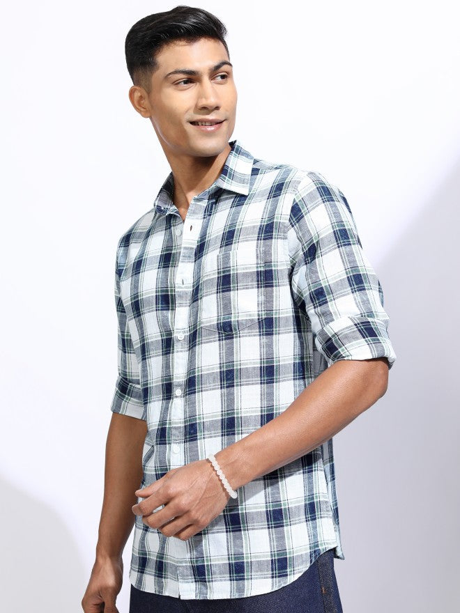Locomotive Men White Checked Regular Fit Casual Shirt - White - Image 4