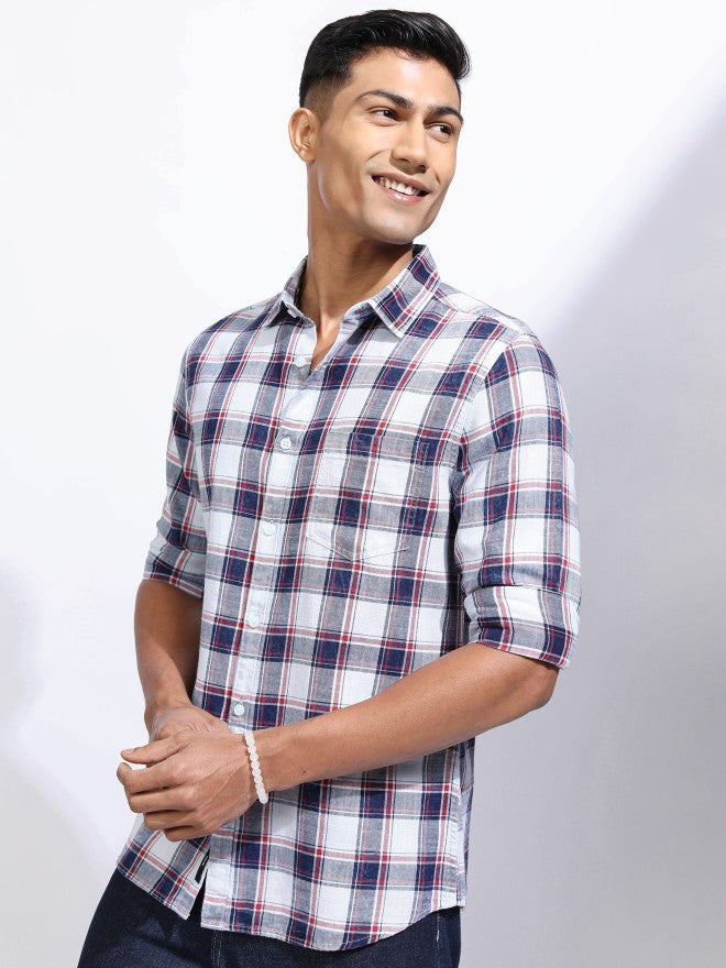 Locomotive Men White Checked Regular Fit Casual Shirt - White - Image 4