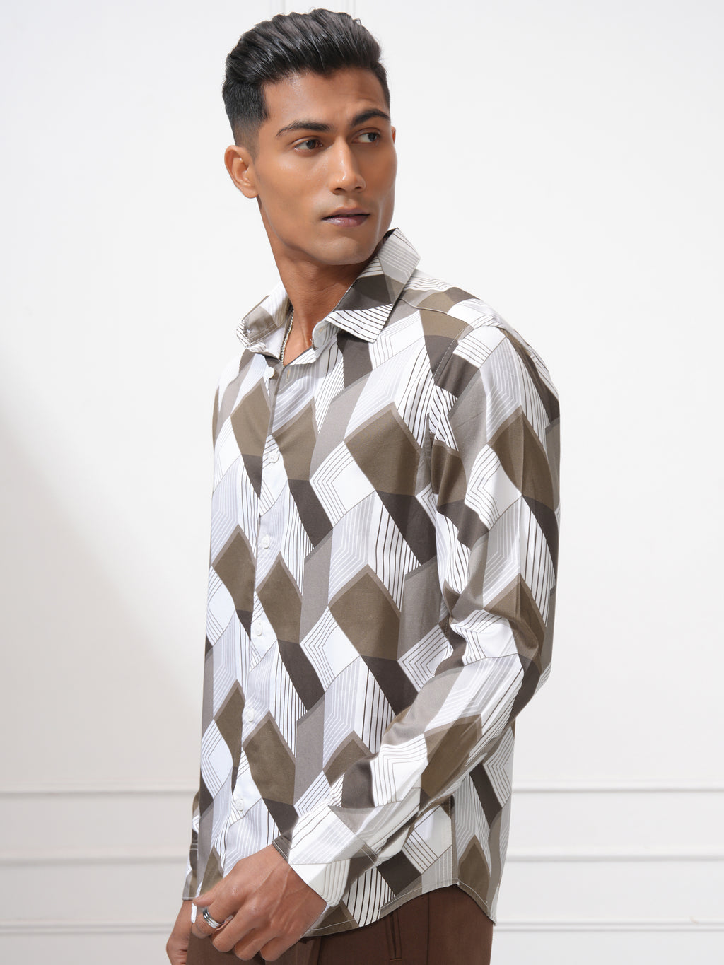 Locomotive Men White Printed Slim Fit Casual Shirt - White - Image 4