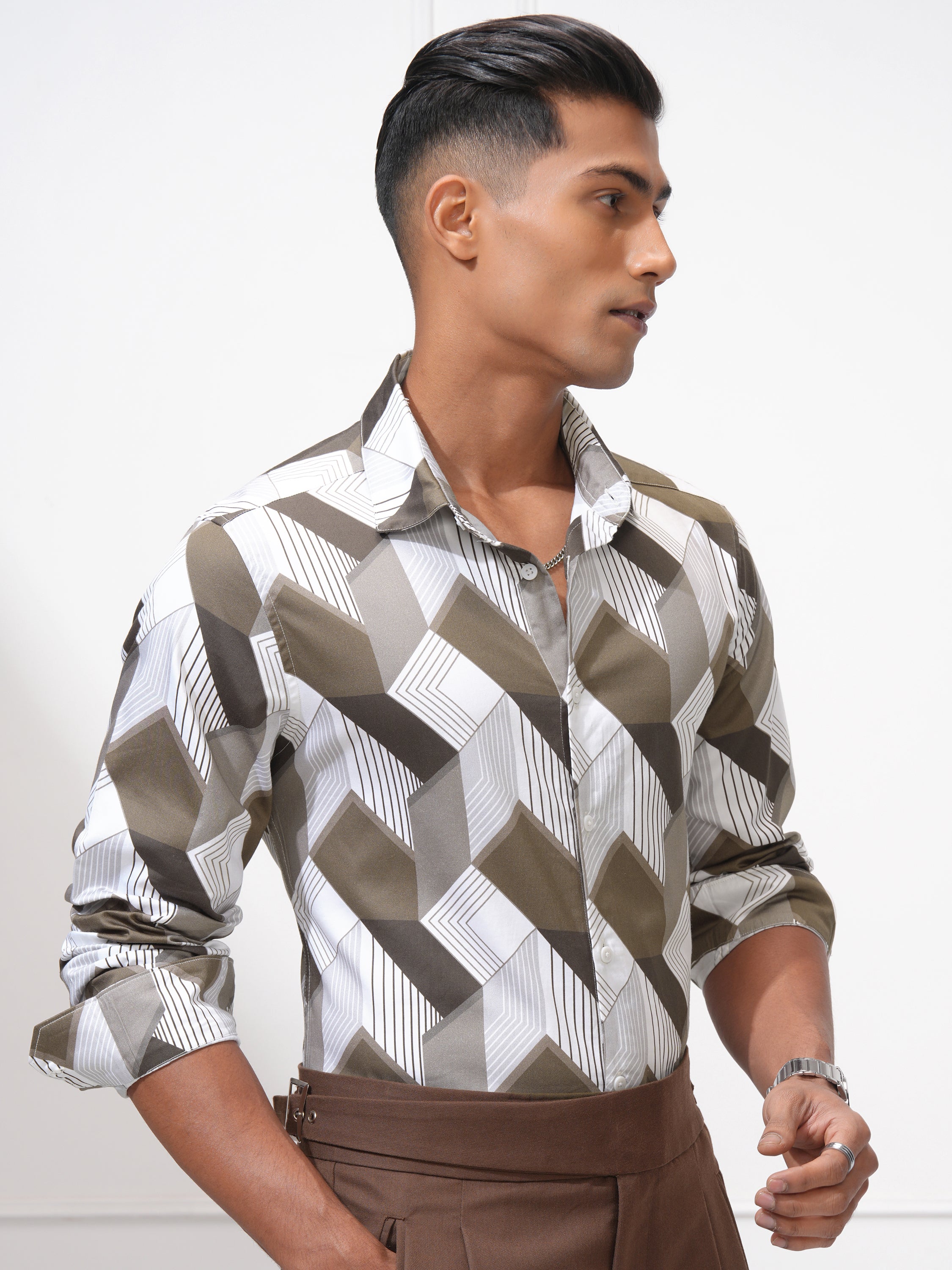 Locomotive Men White Printed Slim Fit Casual Shirt - White - Image 6