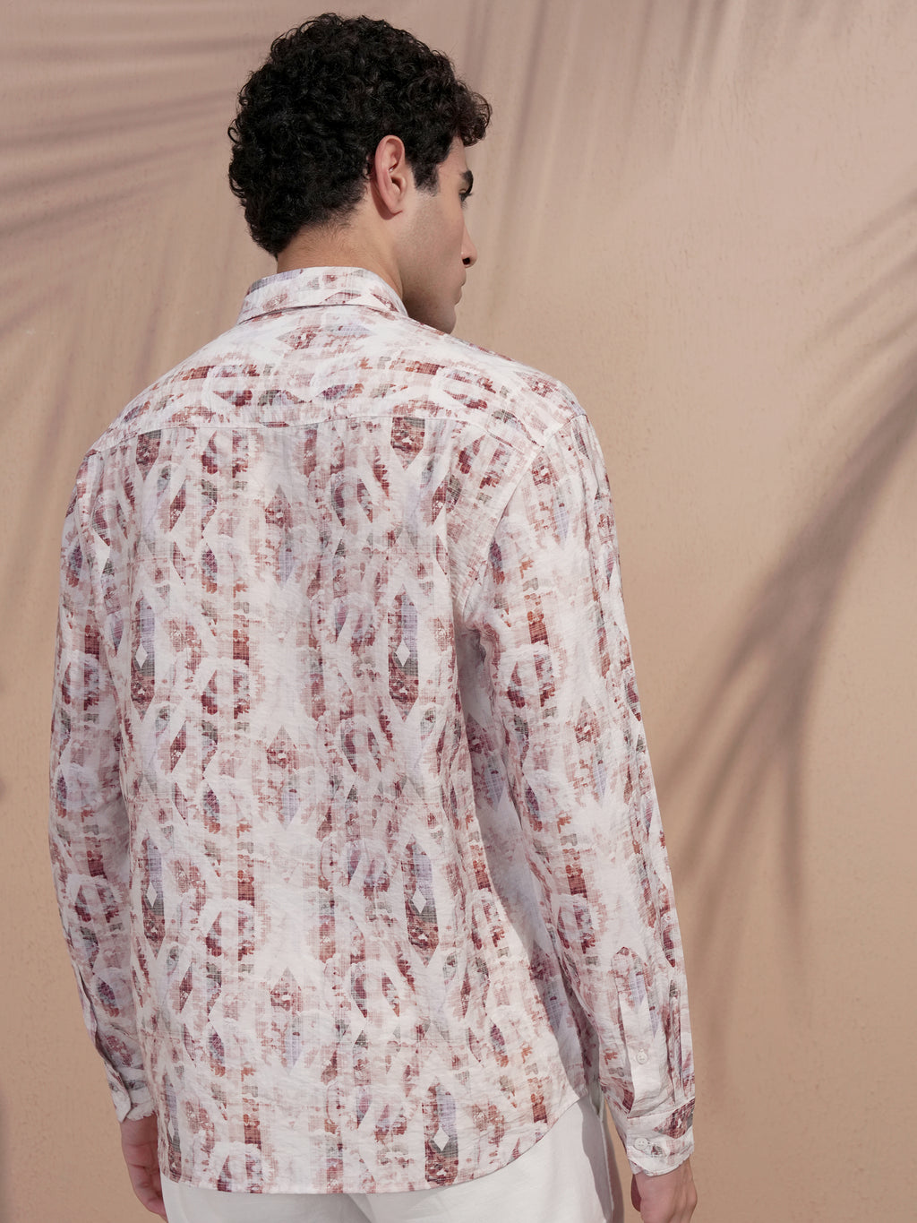 Locomotive Men Pink Printed Relaxed Fit Casual Shirt - Pink - Image 3