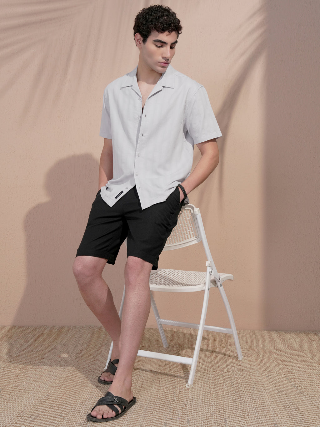 Locomotive Men Grey Self Design Relaxed Fit Casual Shirt - Grey - Image 2