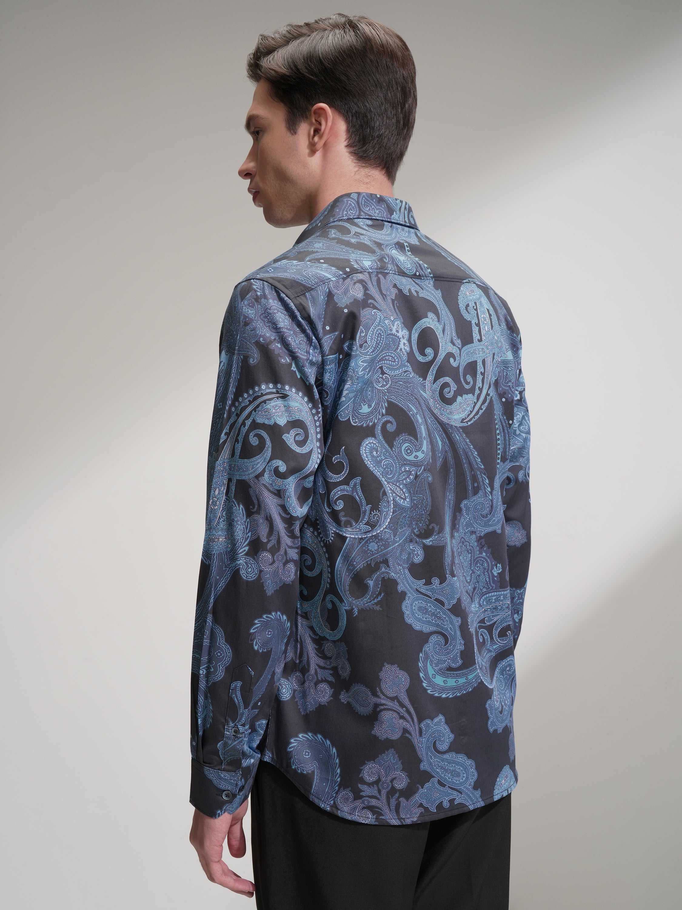 Locomotive Men Navy Blue Printed Relaxed Fit Casual Shirt - Navy Blue - Image 3
