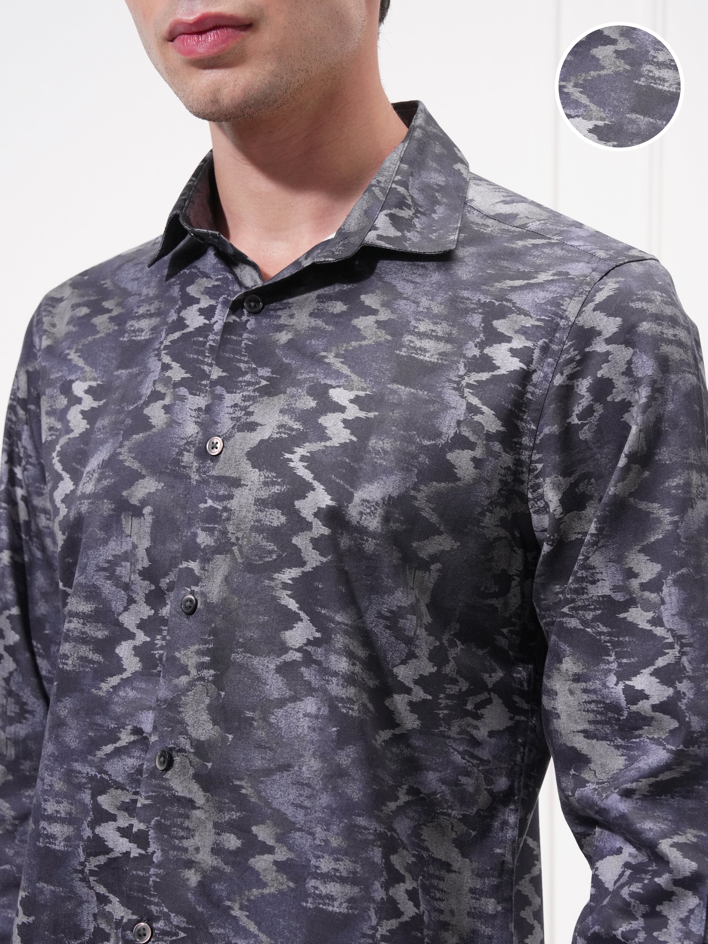Locomotive Men Navy Blue Printed Slim Fit Casual Shirt - Navy Blue - Image 5