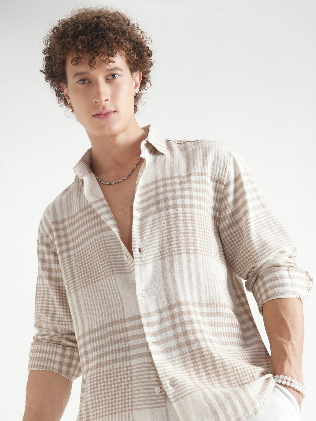 Locomotive Men Beige Checked Relaxed Fit Casual Shirt - Beige - Image 1