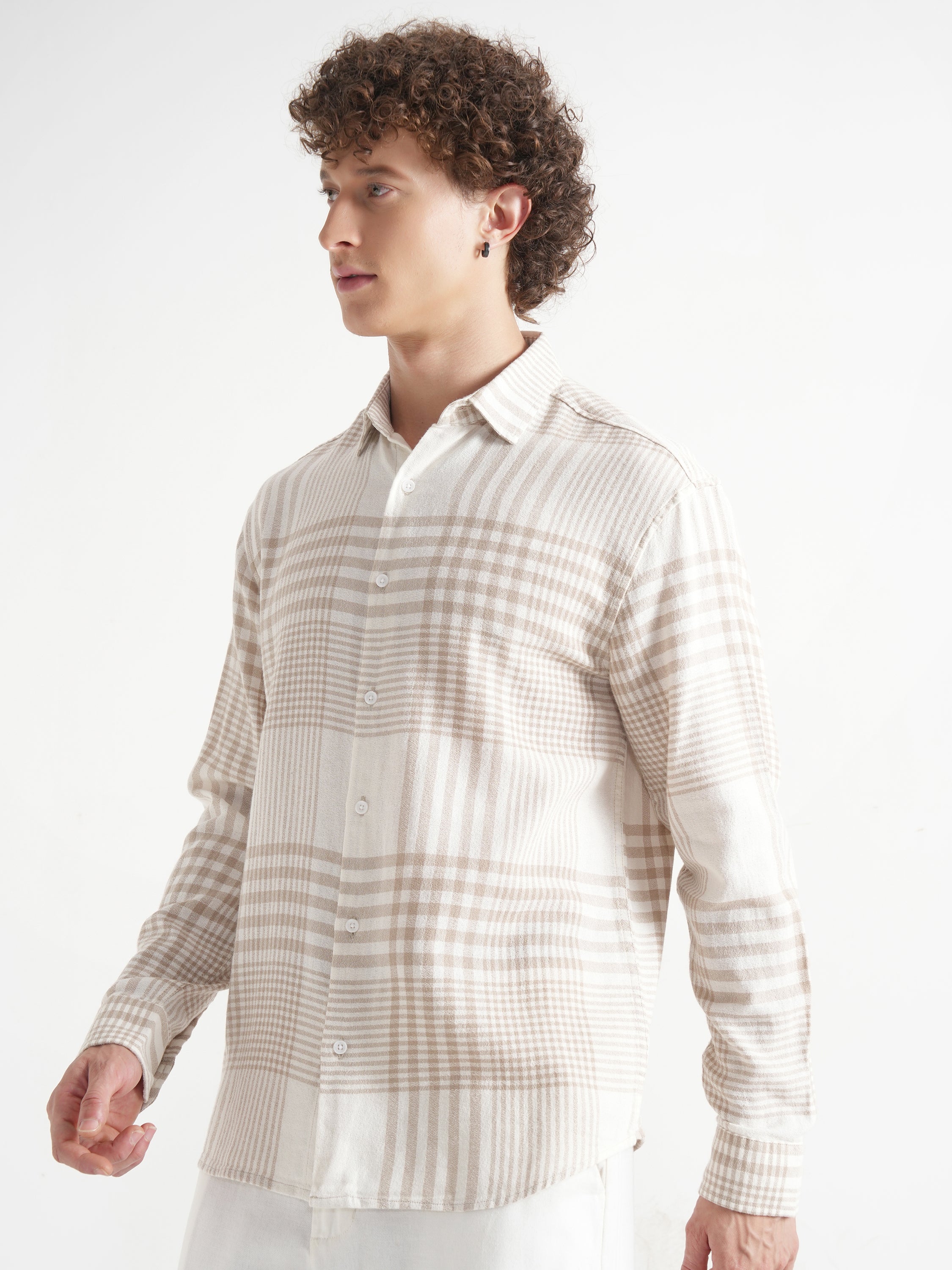 Locomotive Men Beige Checked Relaxed Fit Casual Shirt - Beige - Image 4
