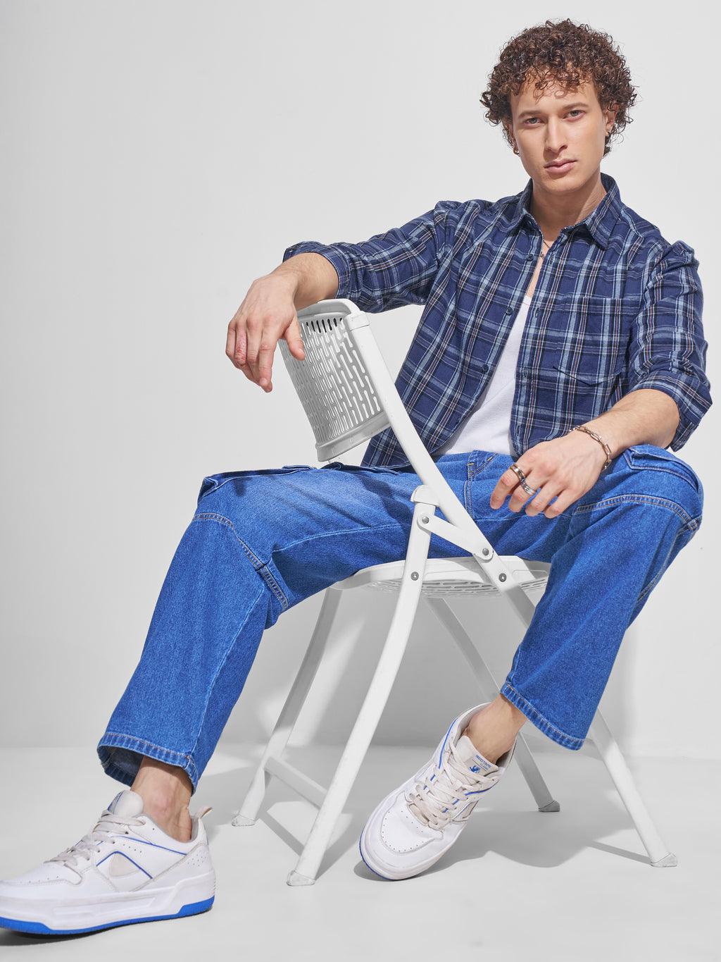 Locomotive Men Navy Blue Checked Relaxed Fit Casual Shirt - Navy Blue - Image 2