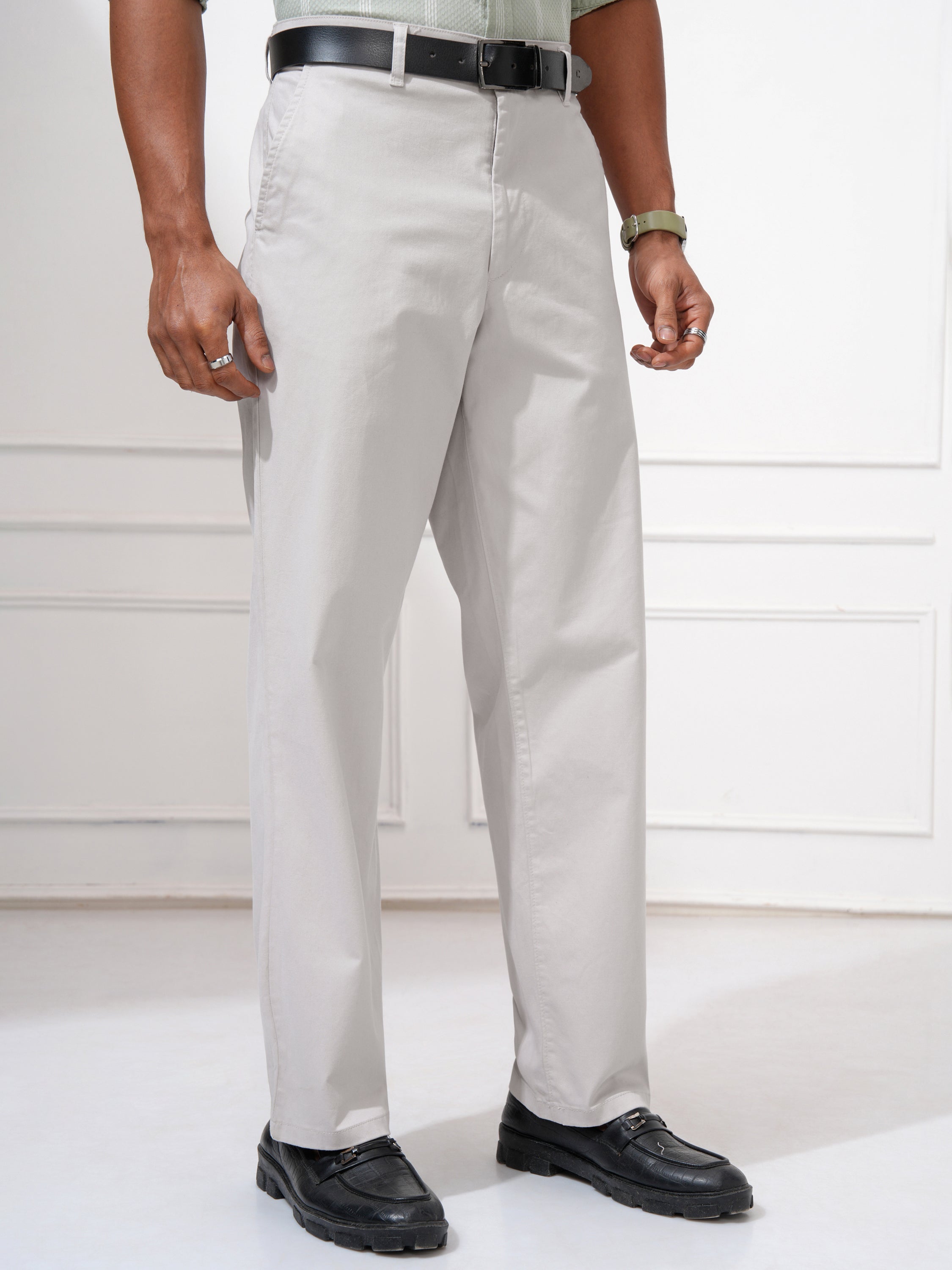 Locomotive Men Grey Regular Fit Solid Chinos - Grey - Image 6