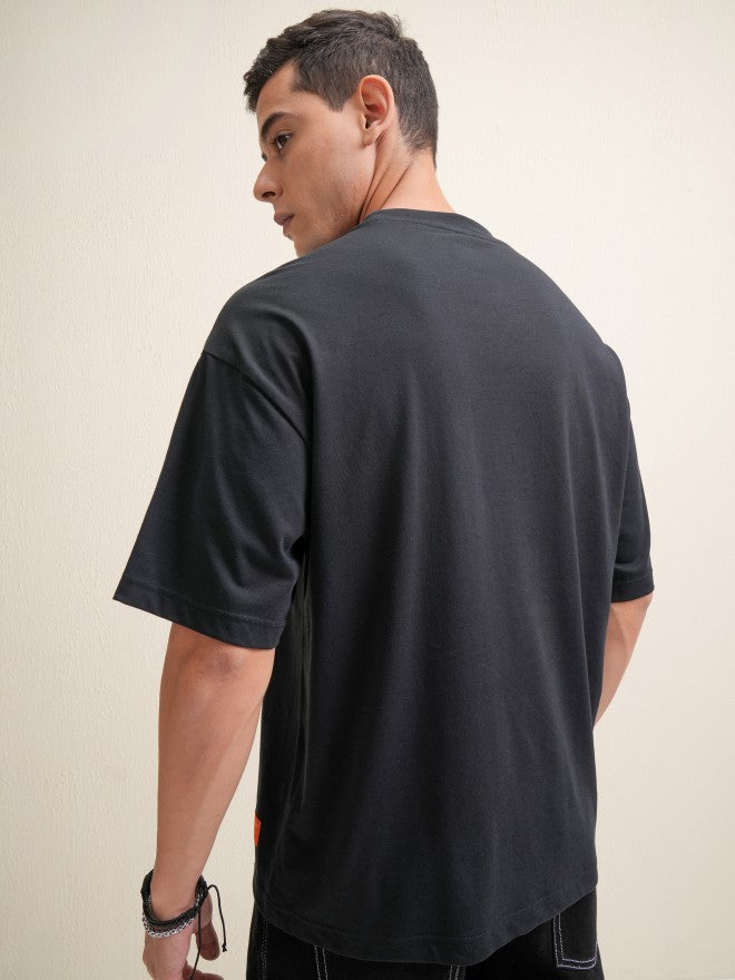 Locomotive Men Black Printed Round Neck Oversized Fit T-Shirt - Black - Image 3