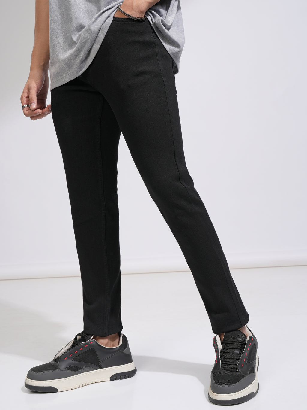 Highlander Men Black Skinny Fit Stretchable Jeans - Black - Image 4