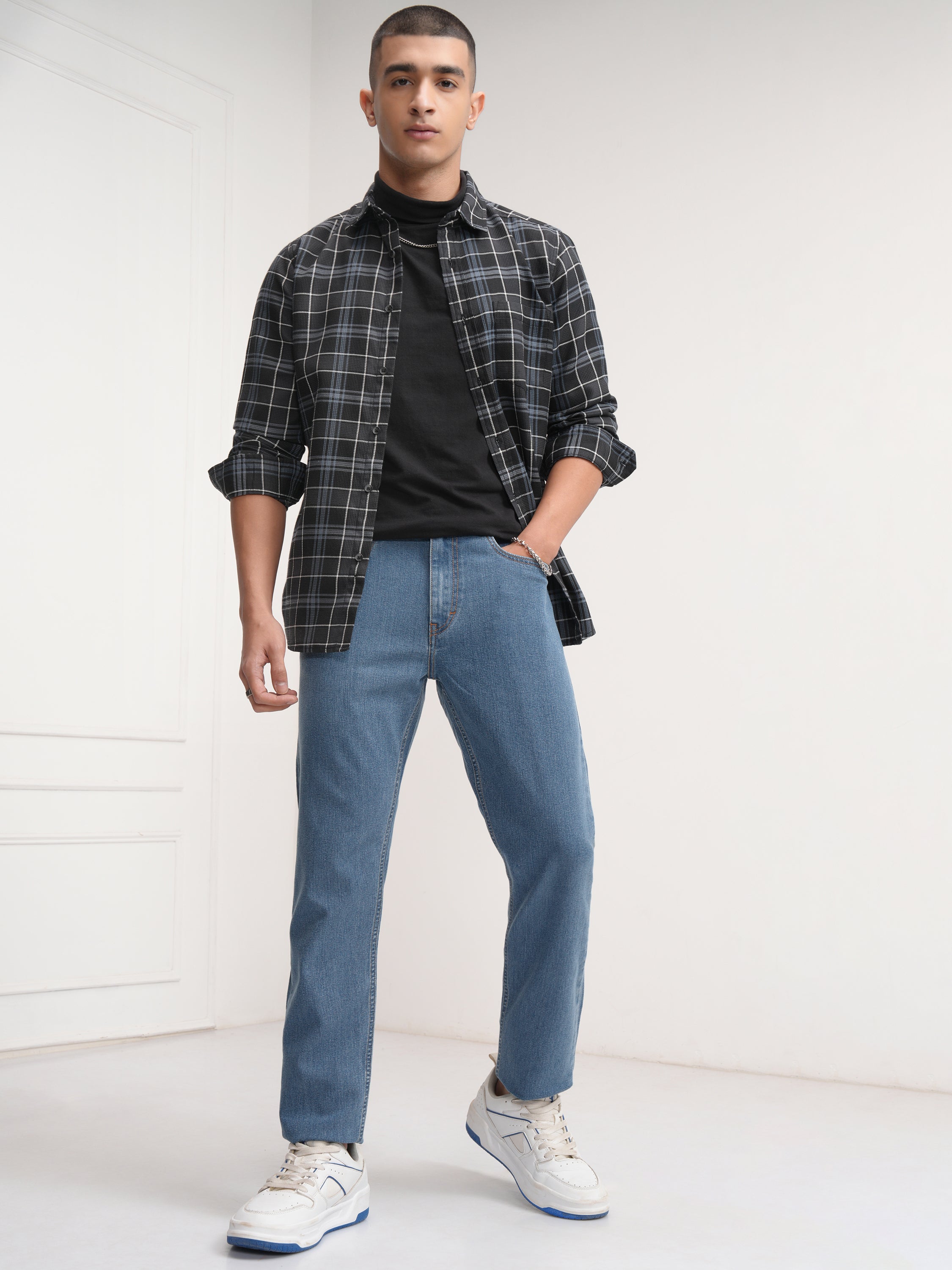 Highlander Men Blue Tapered fit Jeans - Blue - Image 2