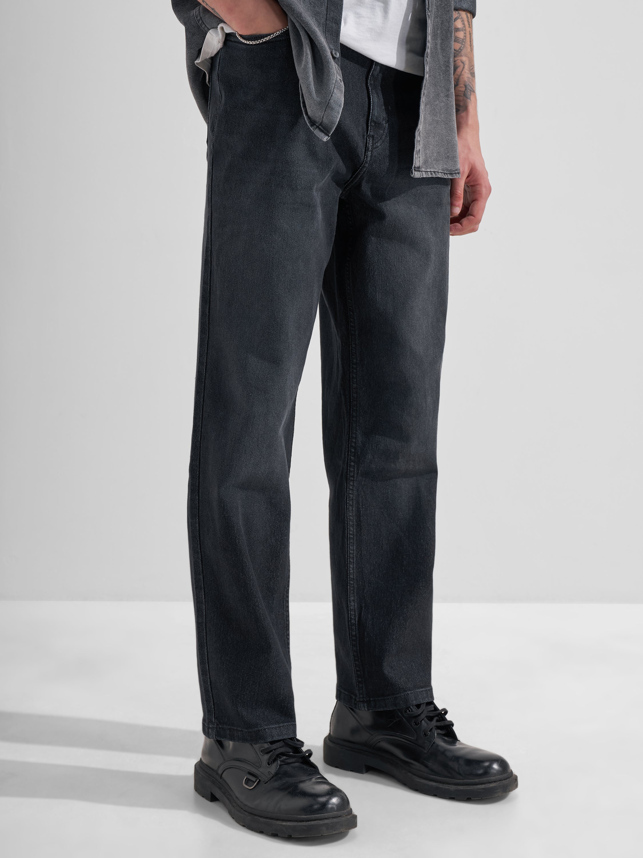 Highlander Men Black Relaxed Fit Stretchable Jeans