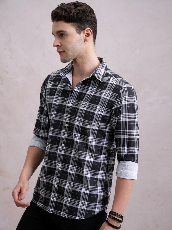Highlander Men Black Checked Slim Fit Casual Shirt - Black - Image 4