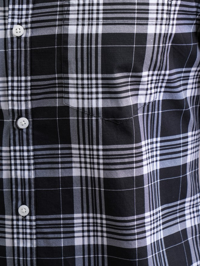 Highlander Men Black Checked Slim Fit Casual Shirt - Black - Image 7