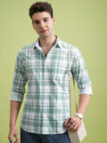Highlander Men Green Checked Slim Fit Casual Shirt - Green - Image 1