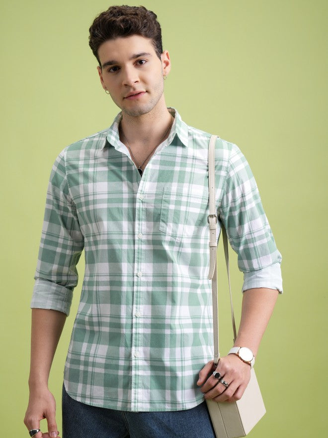 Highlander Men Green Checked Slim Fit Casual Shirt - Green - Image 1