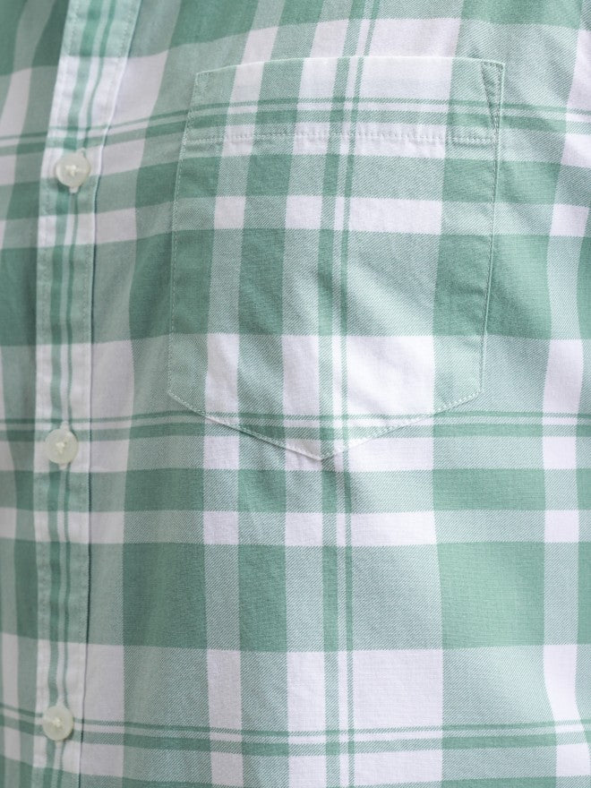 Highlander Men Green Checked Slim Fit Casual Shirt - Green - Image 7