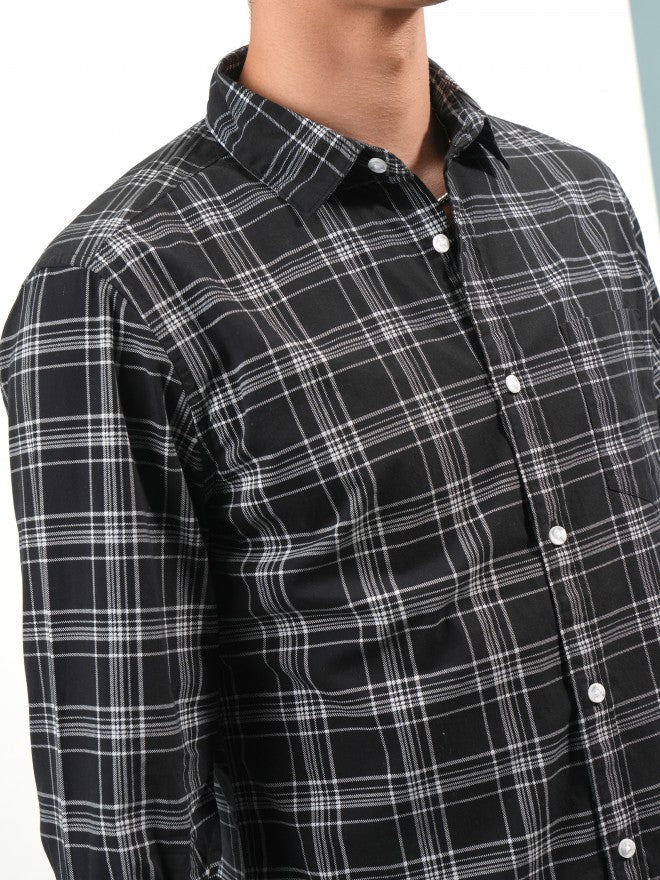 Highlander Men Black Tartan Checks Slim Fit Casual Shirt - Black - Image 5