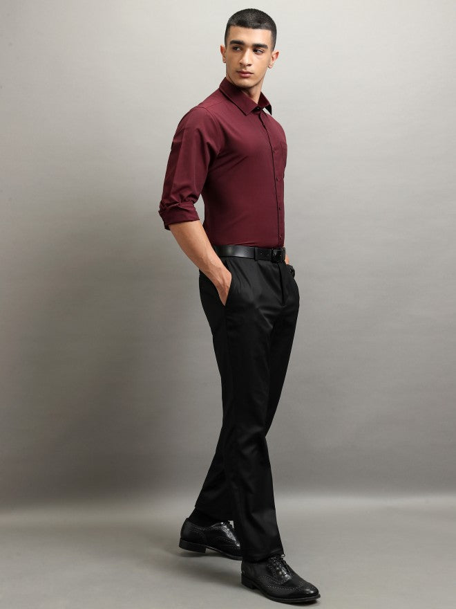 Highlander Men Burgundy Solid Slim Fit Casual Shirt - Burgundy - Image 2