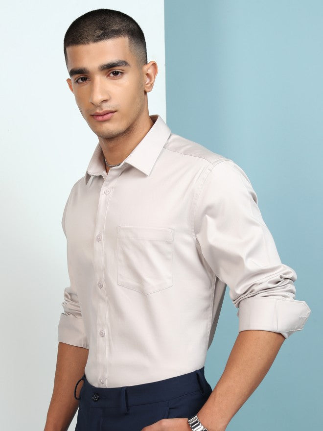 Highlander Men Grey Solid Slim Fit Casual Shirt - Grey - Image 4