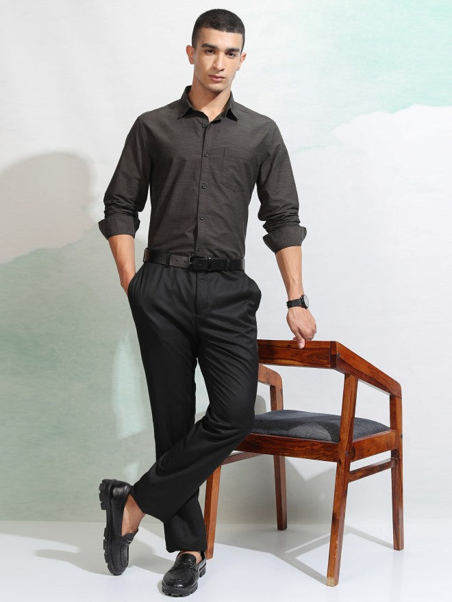 Highlander Men Grey Textured Slim Fit Casual Shirt - Grey - Image 2