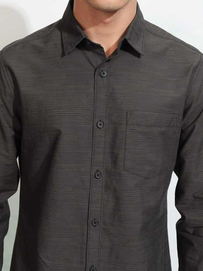 Highlander Men Grey Textured Slim Fit Casual Shirt - Grey - Image 5