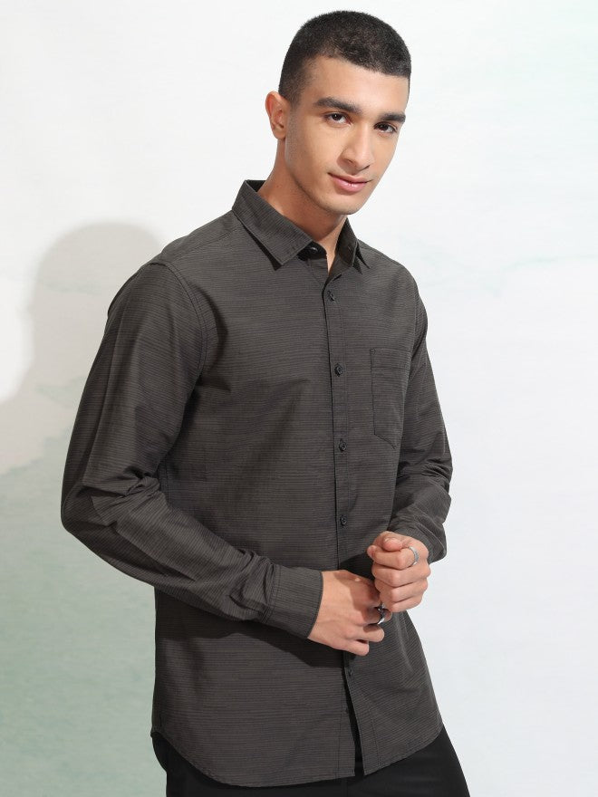 Highlander Men Grey Textured Slim Fit Casual Shirt - Grey - Image 6