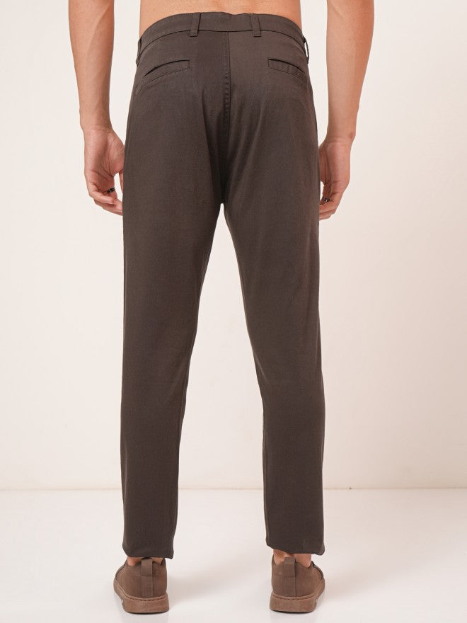 Highlander Men Brown Tapered Fit Solid Chinos - Brown - Image 3