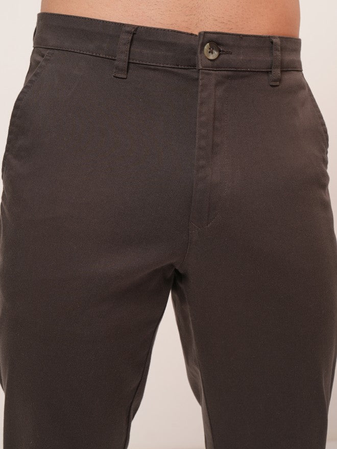 Highlander Men Brown Tapered Fit Solid Chinos - Brown - Image 5