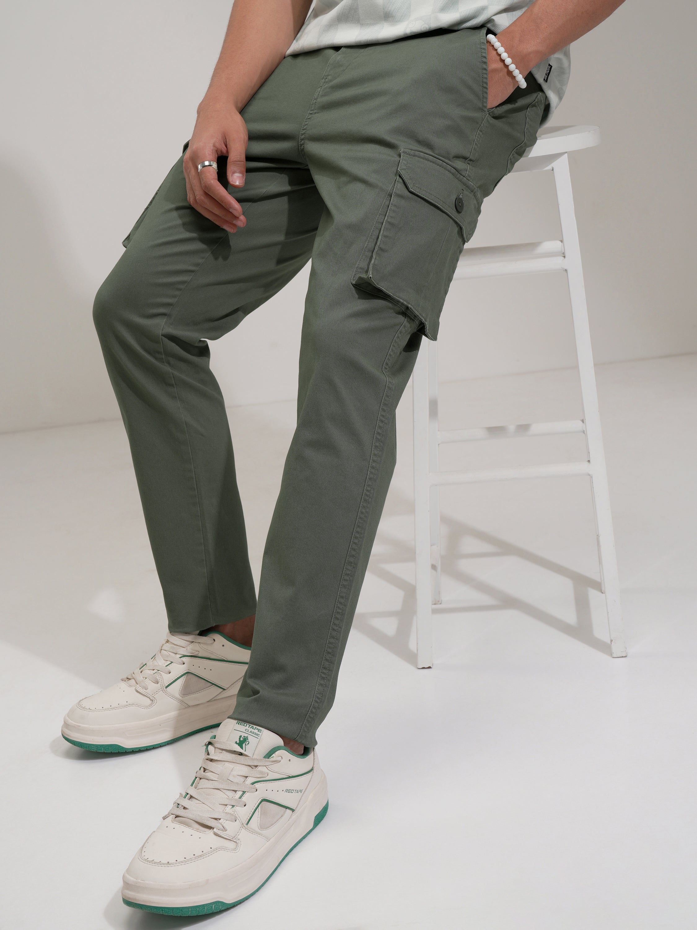 Purple By Highlander Men Green Regular Fit Solid Cargo - Green - Image 1