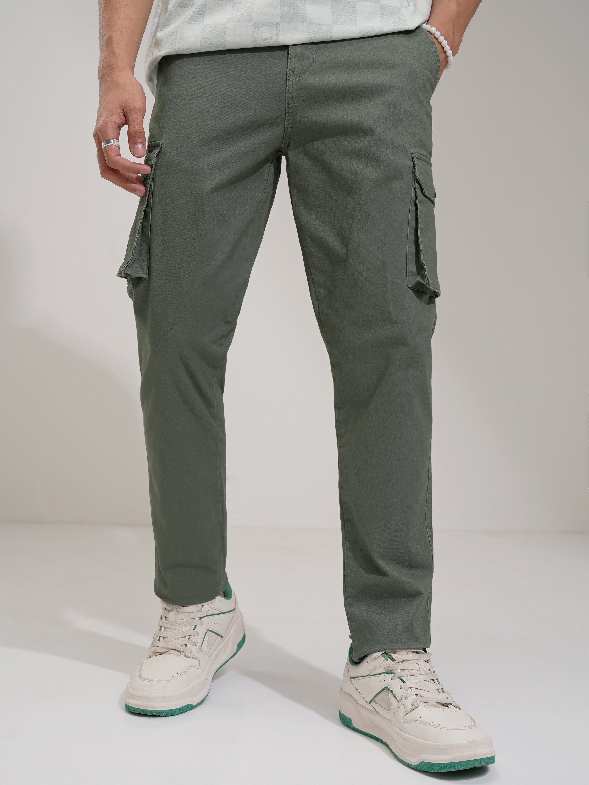 Purple By Highlander Men Green Regular Fit Solid Cargo - Green - Image 4
