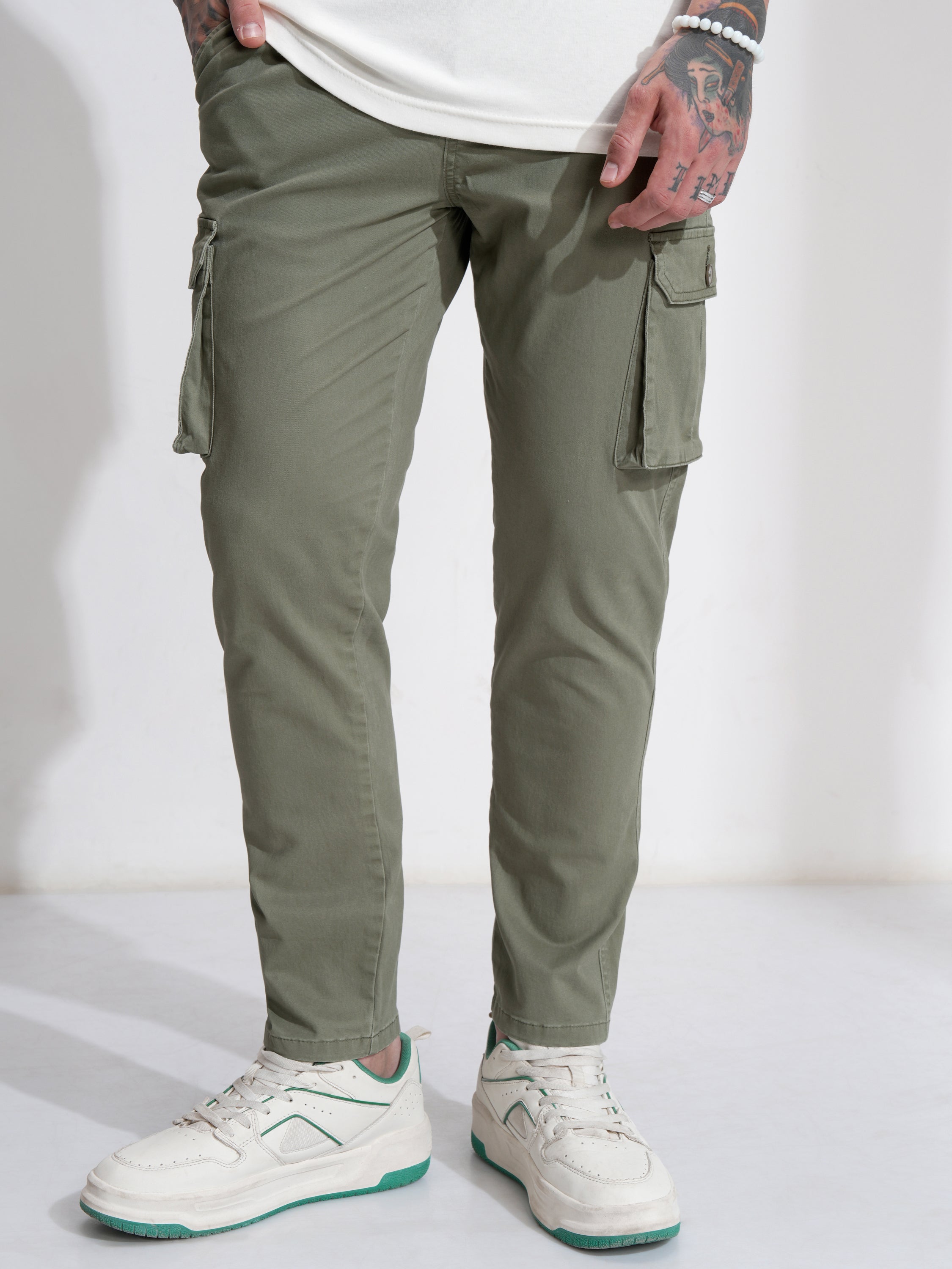 Purple By Highlander Men Green Regular Fit Solid Cargo - Green - Image 1