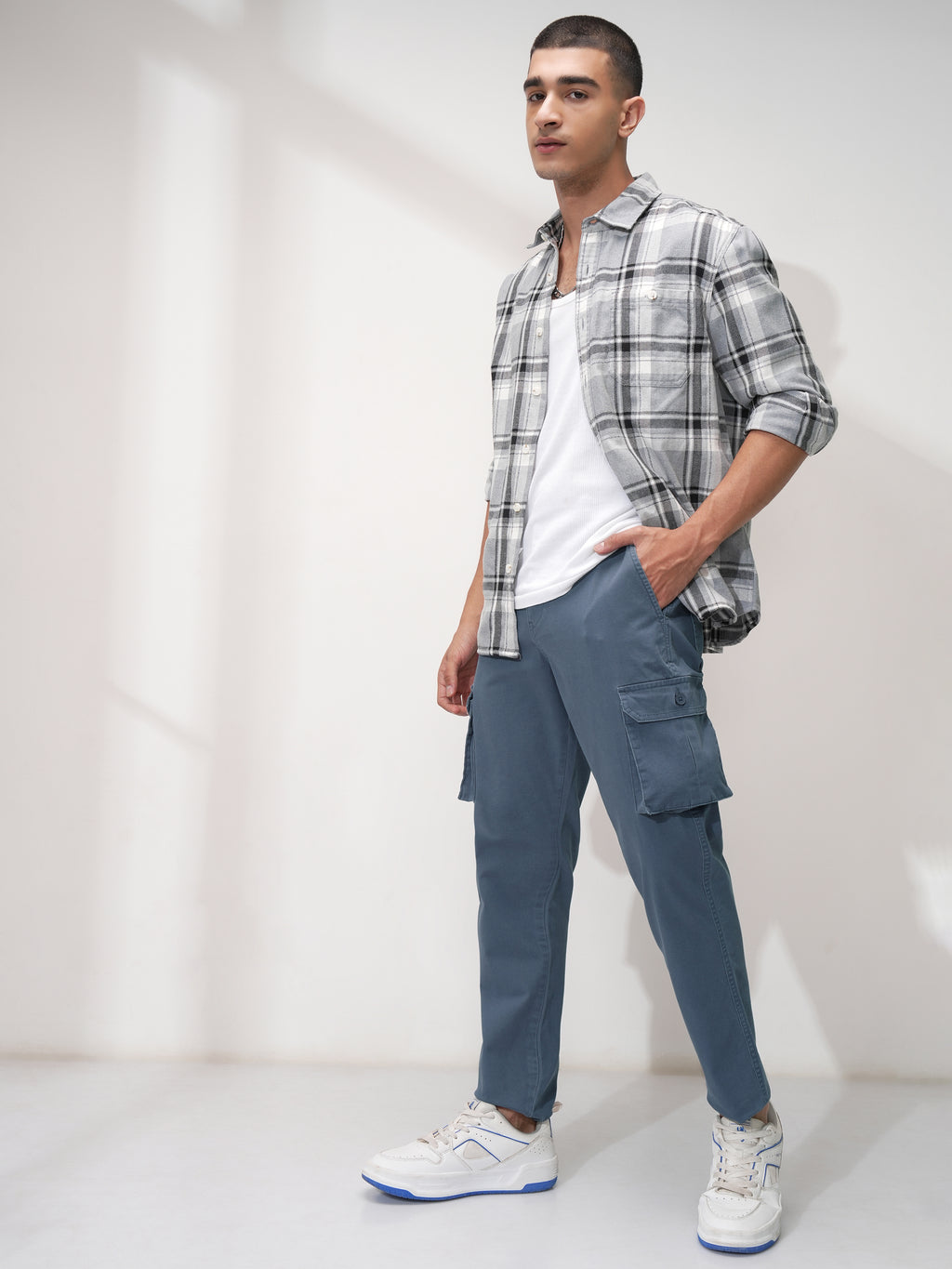 Purple By Highlander Men Blue Tapered Fit Solid Cargo - Blue - Image 2