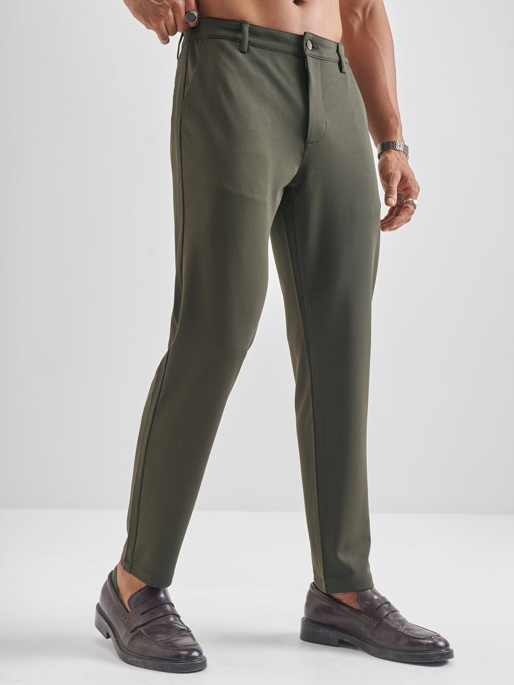 Purple By Highlander Men Green Tapered Fit Solid Chinos - Green - Image 6