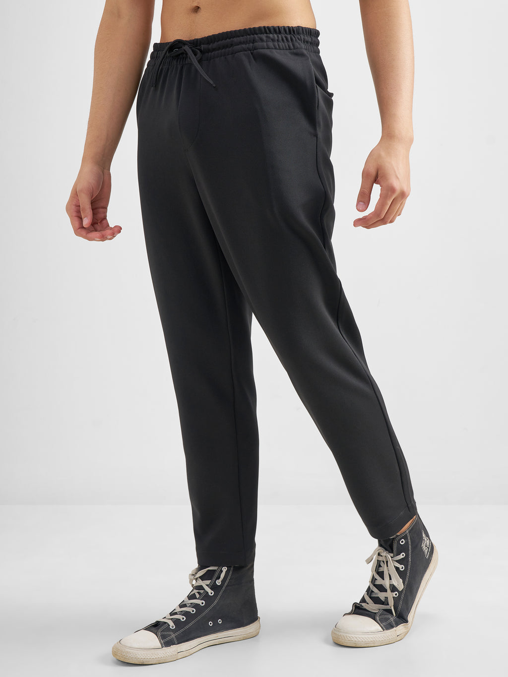 Purple By Highlander Men Black Tapered Fit Solid Regular Trouser - Black - Image 4